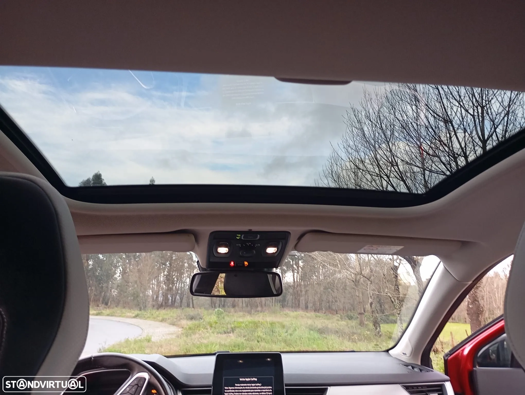 
								Renault Captur BLUE dCi 115 INTENS full									