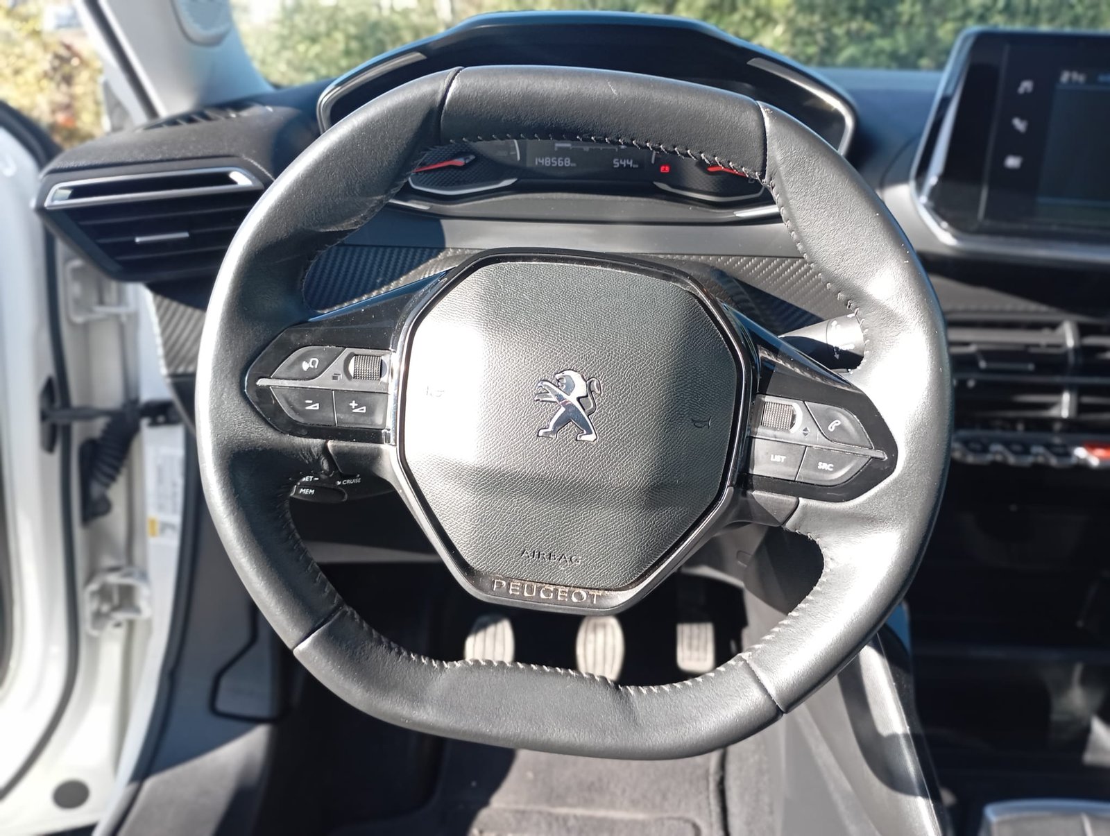 
								Peugeot 2008 1.5 BlueHDi Active Pack full									